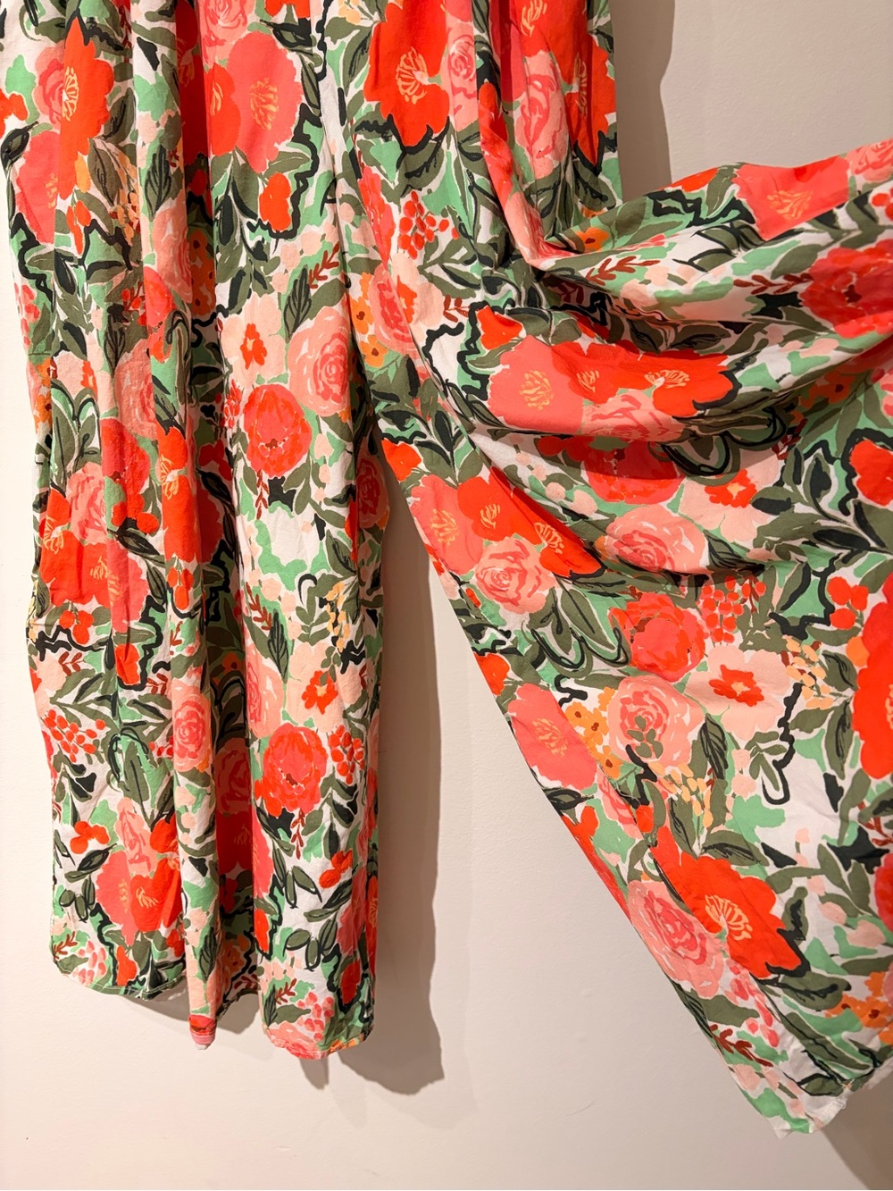 HUTCH Mabel Sleeveless Maxi Wide-Leg Jumpsuit Size Large Orange and Green
$198 - Picture 4 of 9